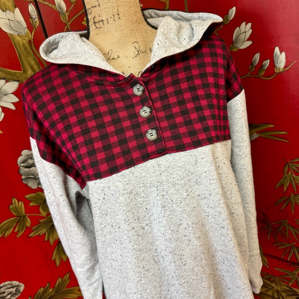 Women’s MAURICES Plaid Hoodie | #W27